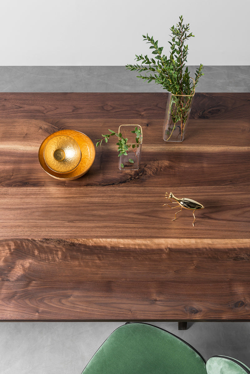 Victoria Dining Table