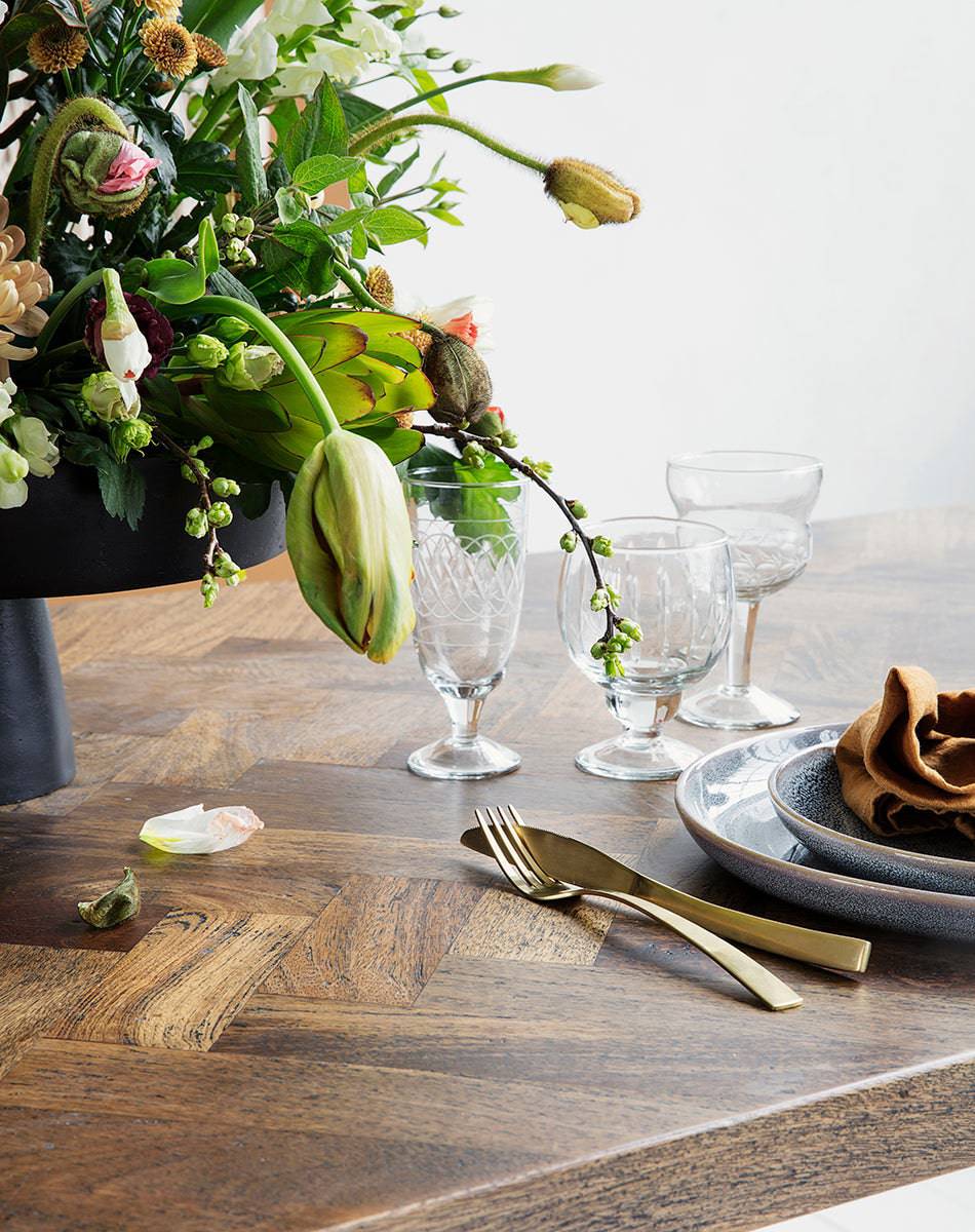 Kant Nature Dining Table