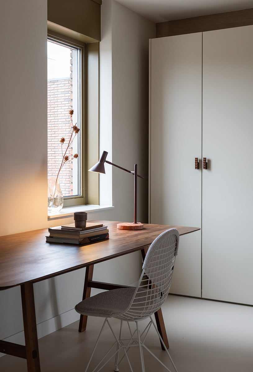Izmir Table Lamp