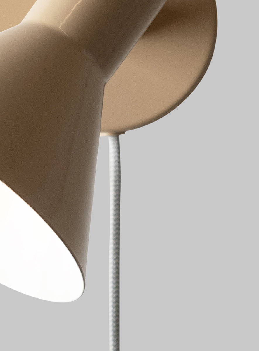 Stavanger Wall Lamp