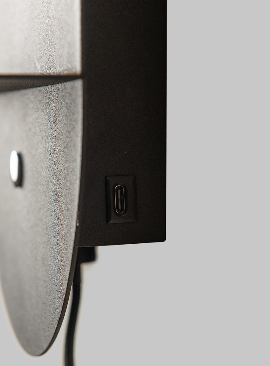 Tokyo Wall Lamp