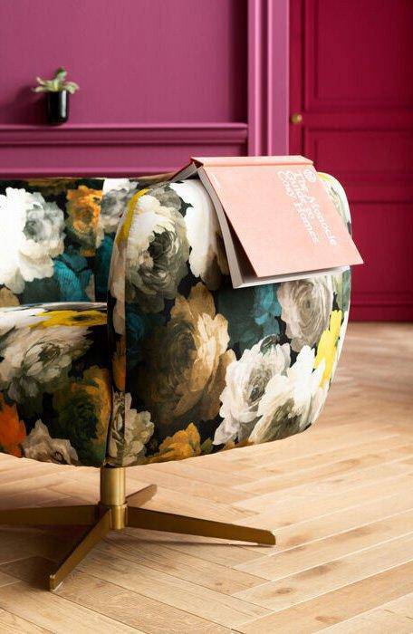Peony Flower Swivel Armchair