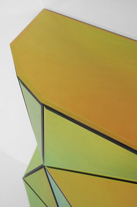 Prisma Glass Console - WOO .Design