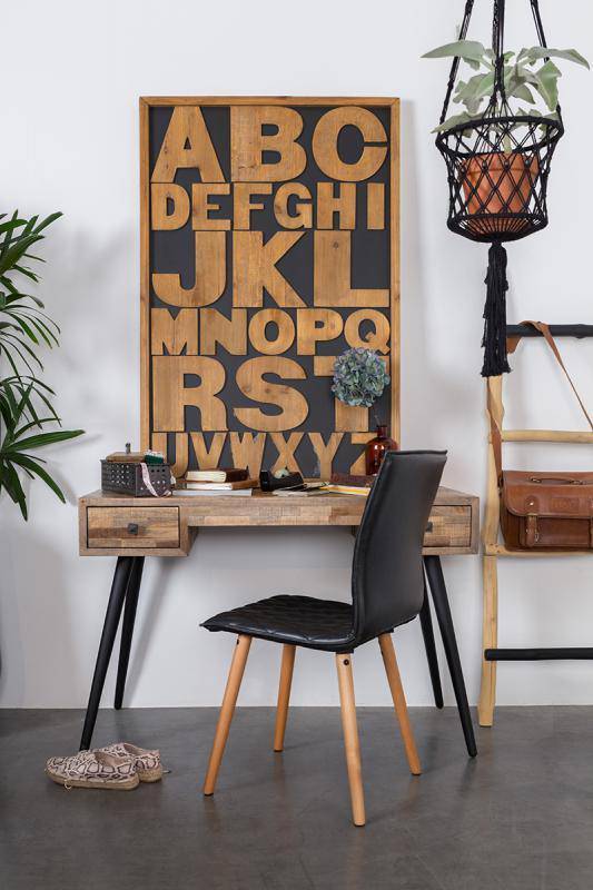 Leo Desk