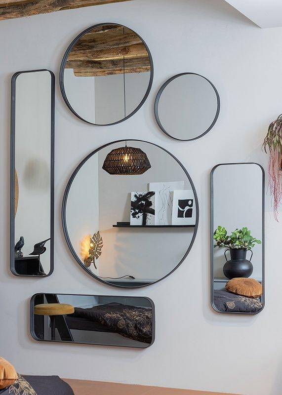Doutzen Mini Black Metal Round Mirror