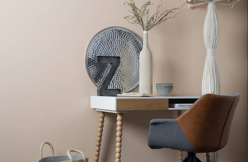 Doulton Swivel Armchair